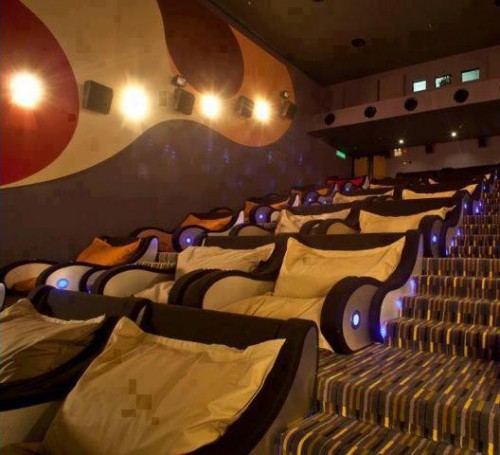 Awesome-Movie-Theatre.jpg