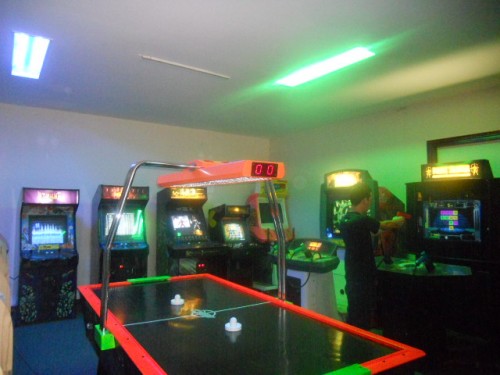 CENTRAL-AMERICA-GAMIFICATION-EMPLOYEE-FUN-GAME-ROOM.jpg