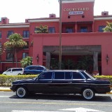 Courtyard-by-Marriott-San-Jose-Escazu-COSTA-RICA-LIMOSINA-MERCEDES-300D-LANG