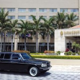 Hotel-InterContinental-at-Multiplaza-Mall-COSTA-RICA-LIMOSINA-MERCEDES-300D-LANG