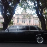 Jardin-de-Paz-Edificio-Metalico-SAN-JOSE-LIMOUSINE-MERCEDES-300D-LANG-RIDES