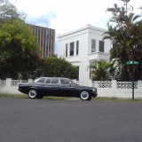 La-esquina-roja-de-Matute-Gomez-COSTA-RICA-LIMOUSINE-300D-LANG-MERCEDES