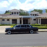 Majestic-home-COSTA-RICA-SERVICIO-DE-LIMUSINA-300D-LANG-MERCEDES