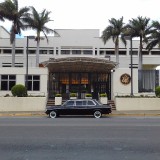 US-Embassy-San-Jose-Costa-Rica-LIMOSINA-MERCEDES-300D-LANG